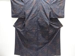 草花模様織り出し本場泥大島紬着物(5マルキ)